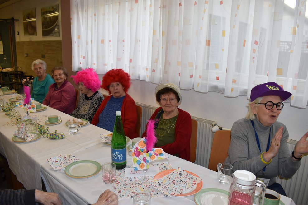 viele tolle Verkleidungen